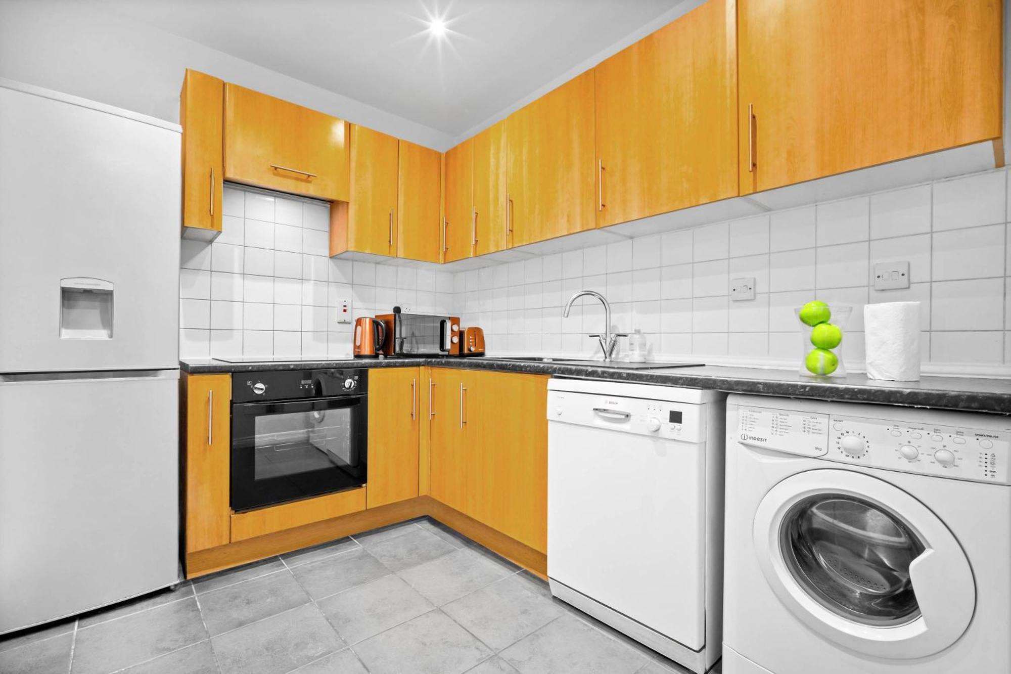 Luxury Two Bedroom Apartment - City Ceentre - Balcony - Jq - Netflix & Wifi - 11B 버밍엄 외부 사진