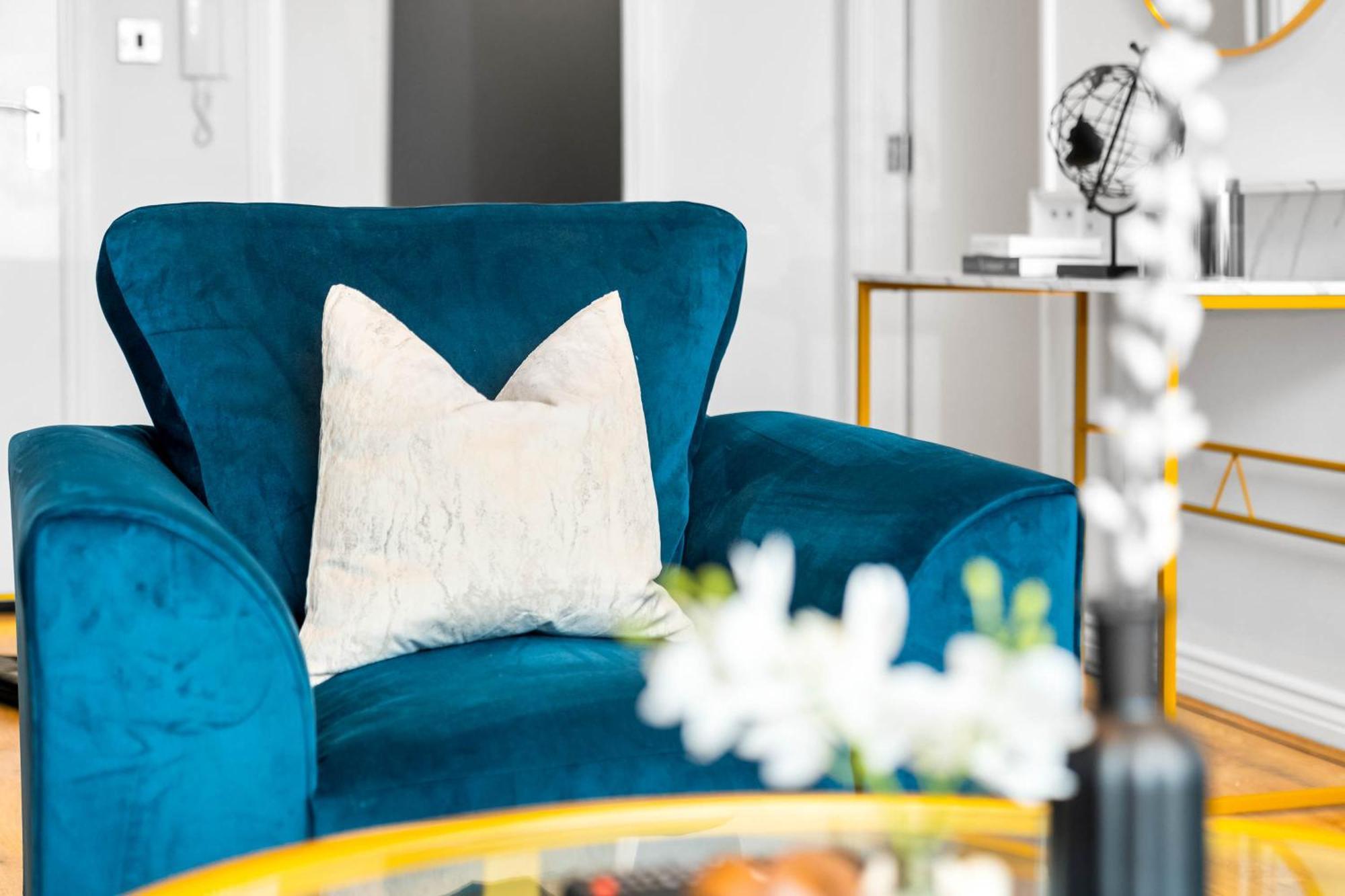 Luxury Two Bedroom Apartment - City Ceentre - Balcony - Jq - Netflix & Wifi - 11B 버밍엄 외부 사진