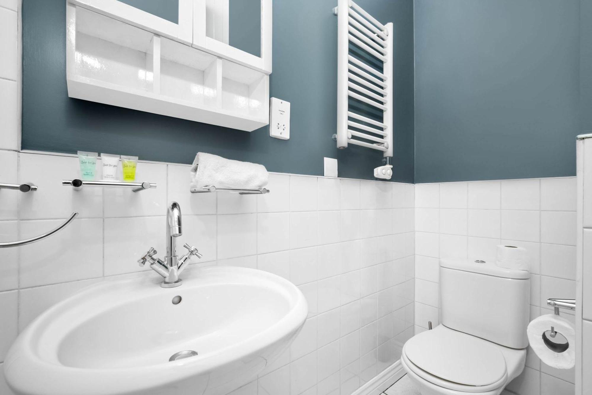 Luxury Two Bedroom Apartment - City Ceentre - Balcony - Jq - Netflix & Wifi - 11B 버밍엄 외부 사진